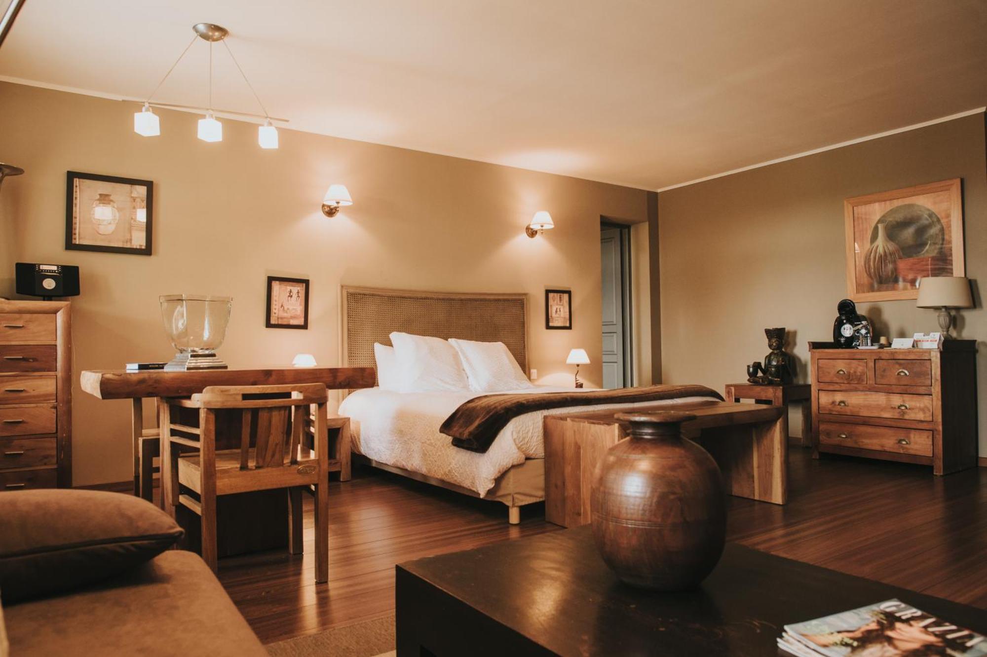 Logis Hotel-Restaurant - Le Moulin D'Artres Ngoại thất bức ảnh