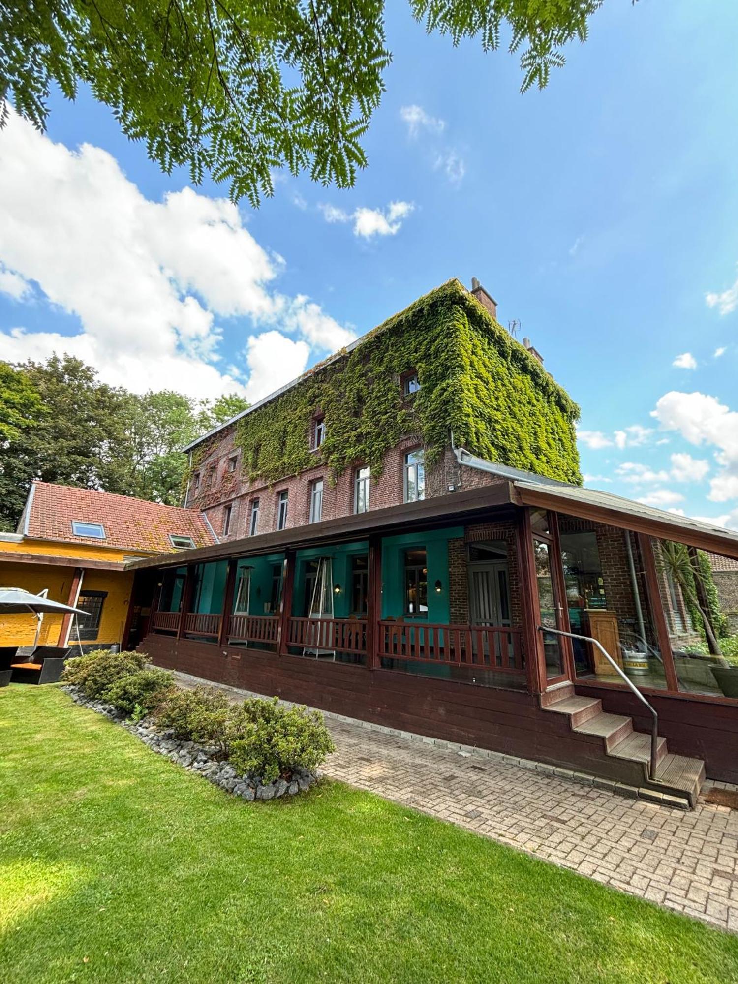 Logis Hotel-Restaurant - Le Moulin D'Artres Ngoại thất bức ảnh