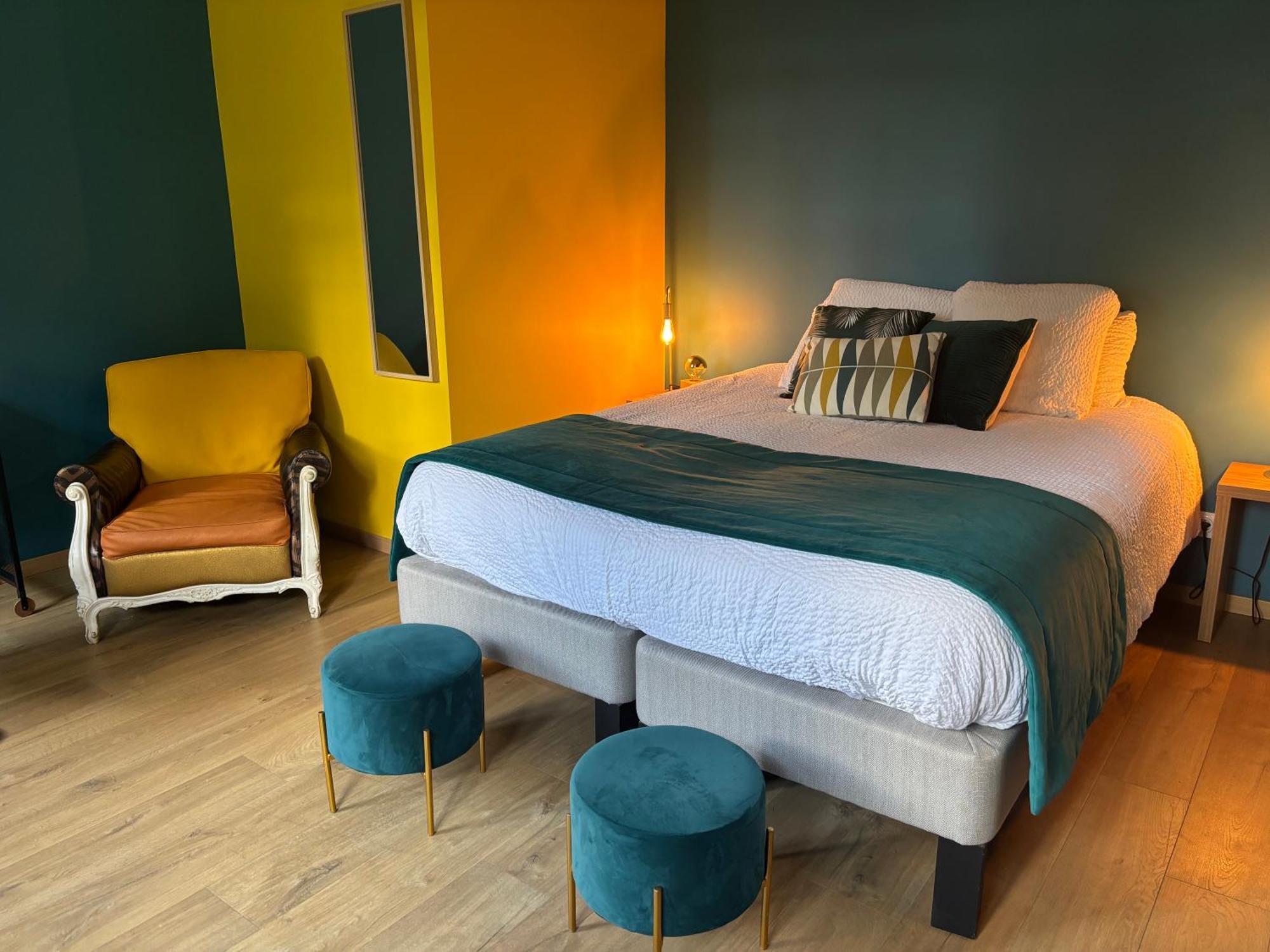 Logis Hotel-Restaurant - Le Moulin D'Artres Ngoại thất bức ảnh